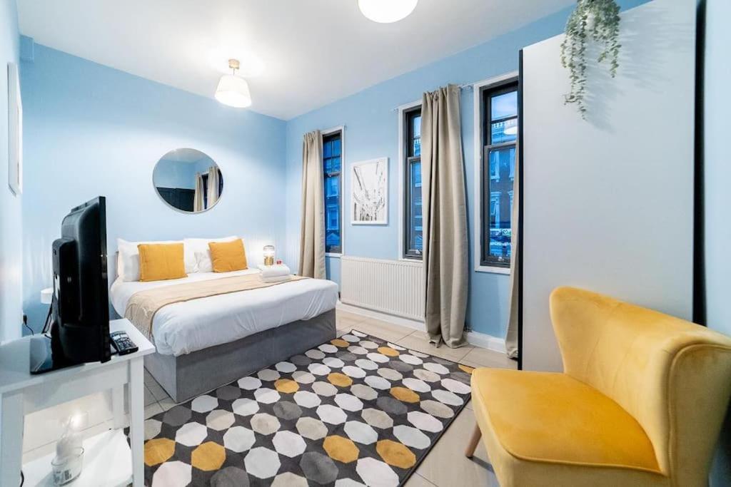2 Bedroom Apartment לונדון מראה חיצוני תמונה